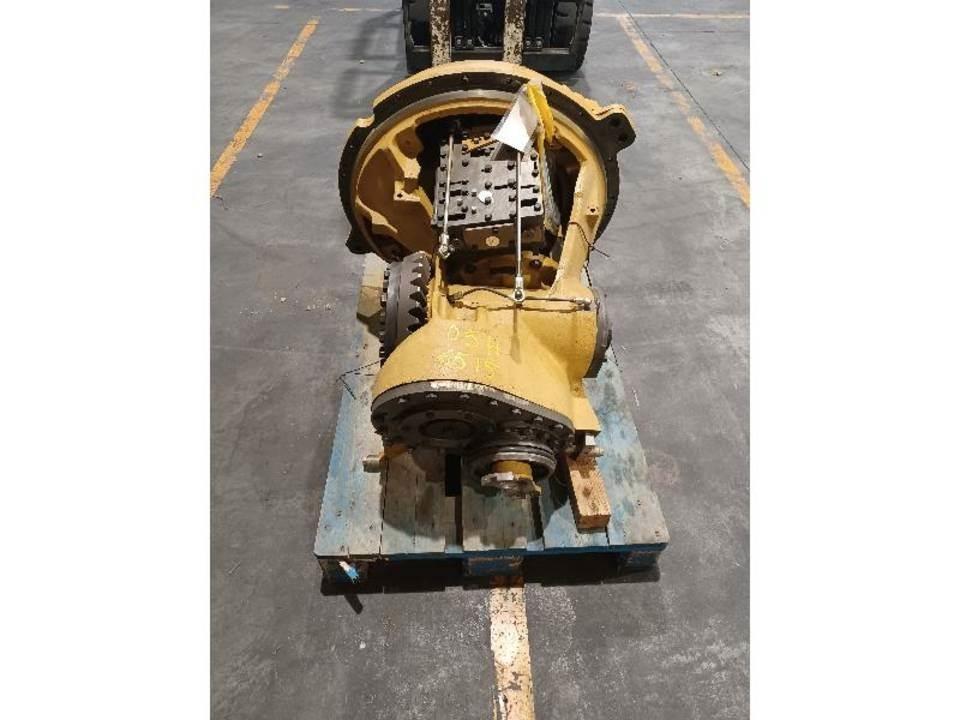 CAT D5H Предаване