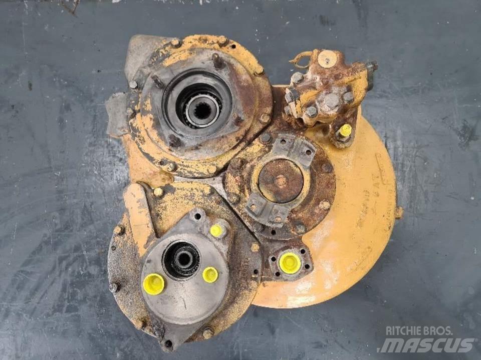 CAT D5H Предаване