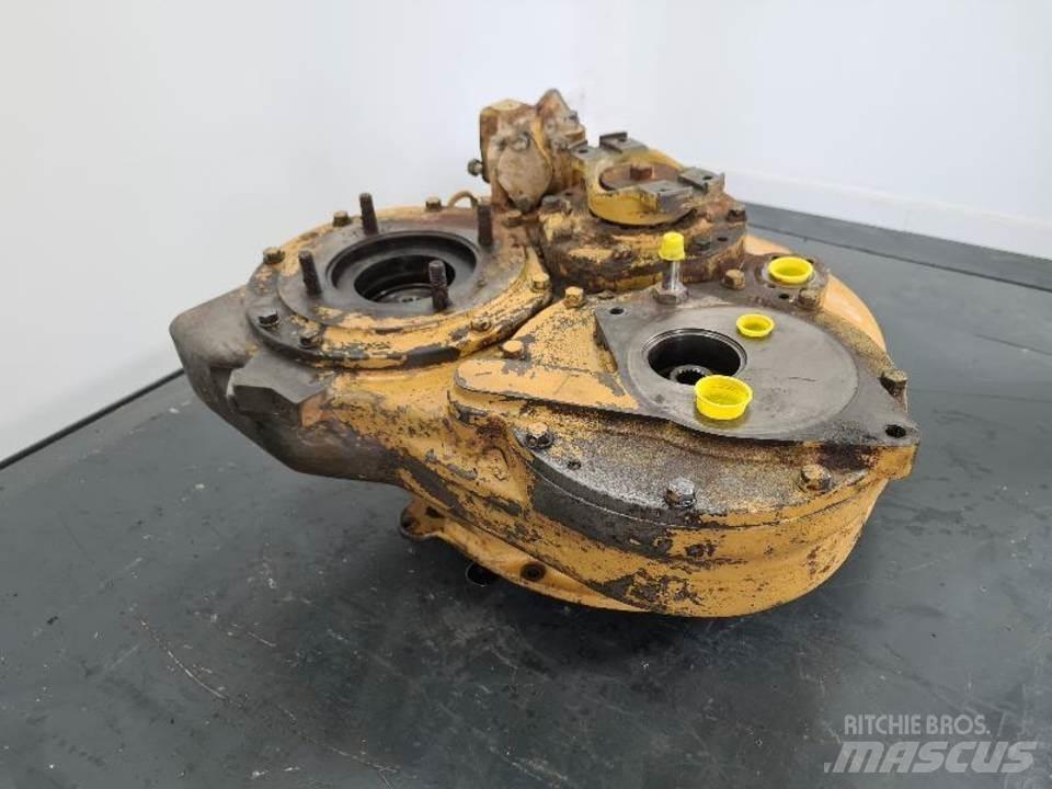 CAT D5H Предаване