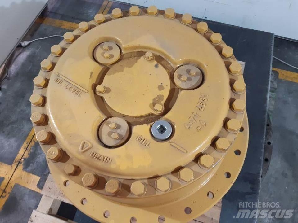 CAT D7R Предаване