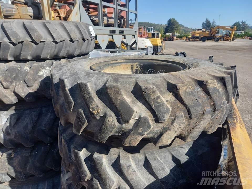 CAT M320F Релси, вериги и ходова част
