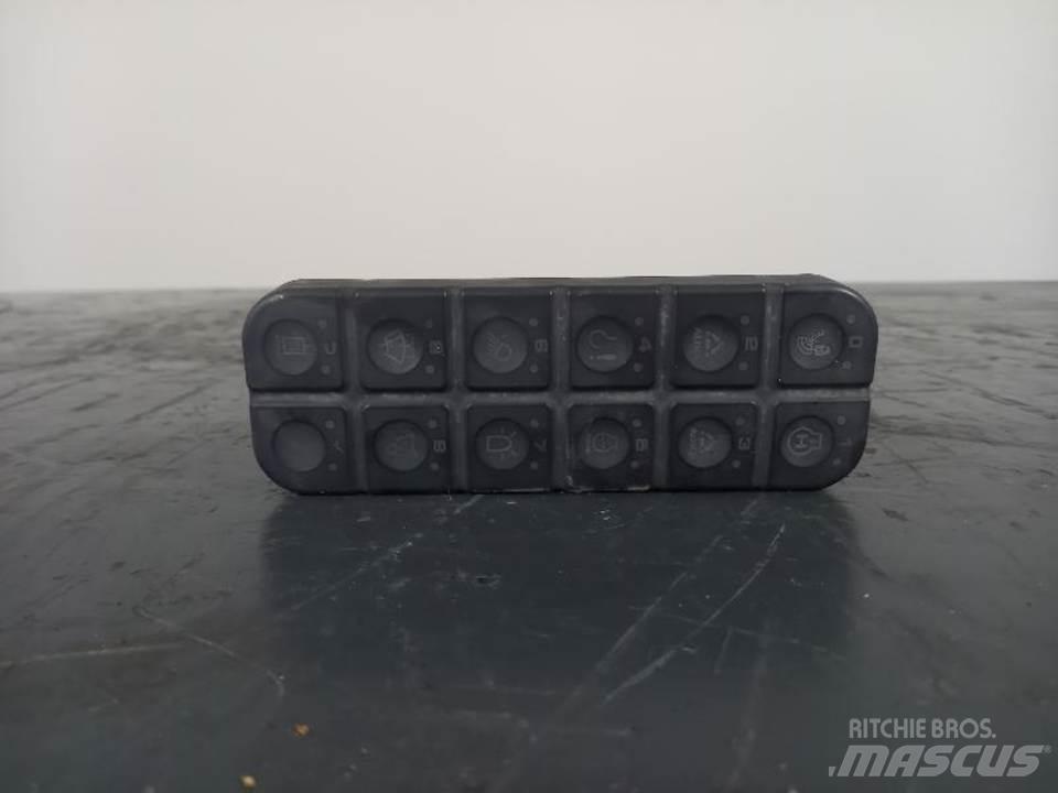 JCB 51R-1 Кабина