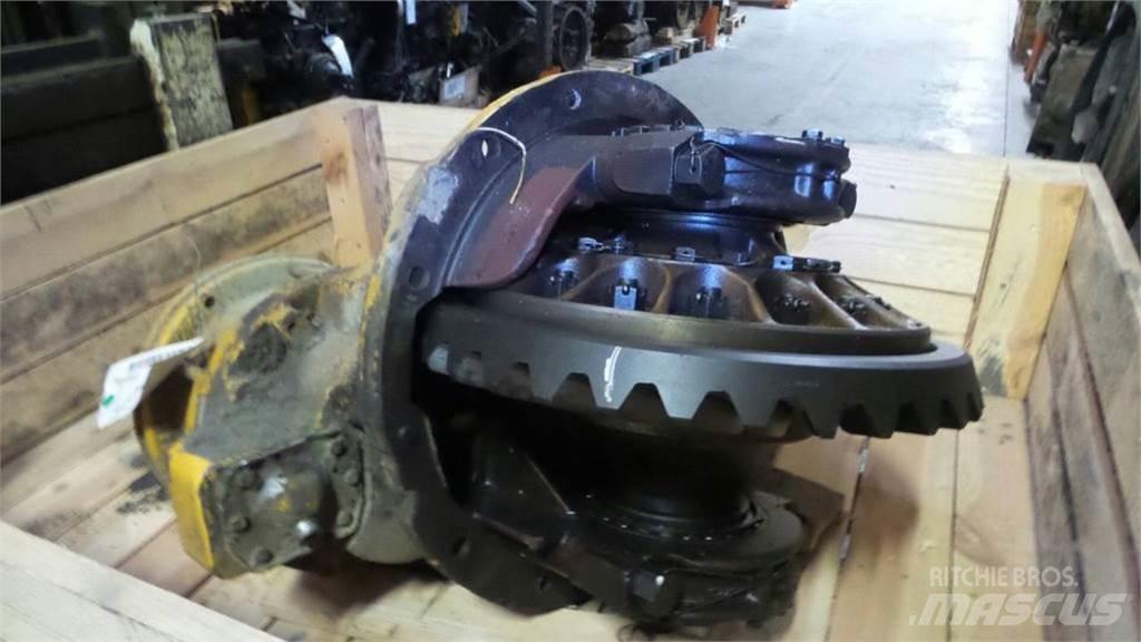 Volvo A35 Предаване
