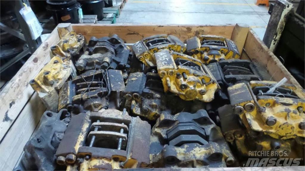 Volvo A35 Предаване