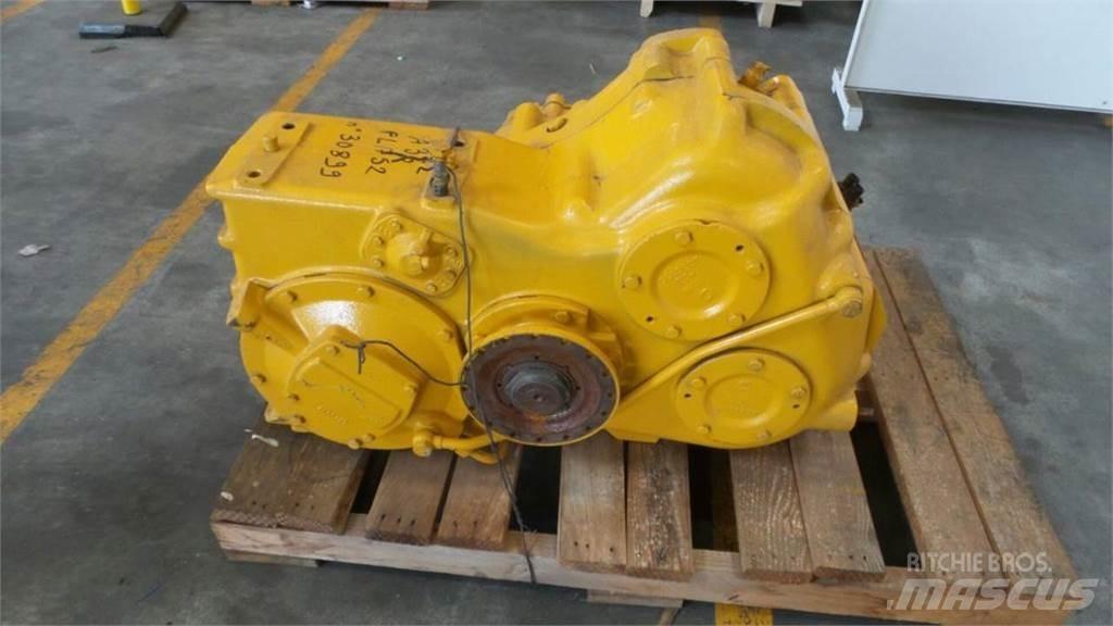 Volvo A35 Предаване
