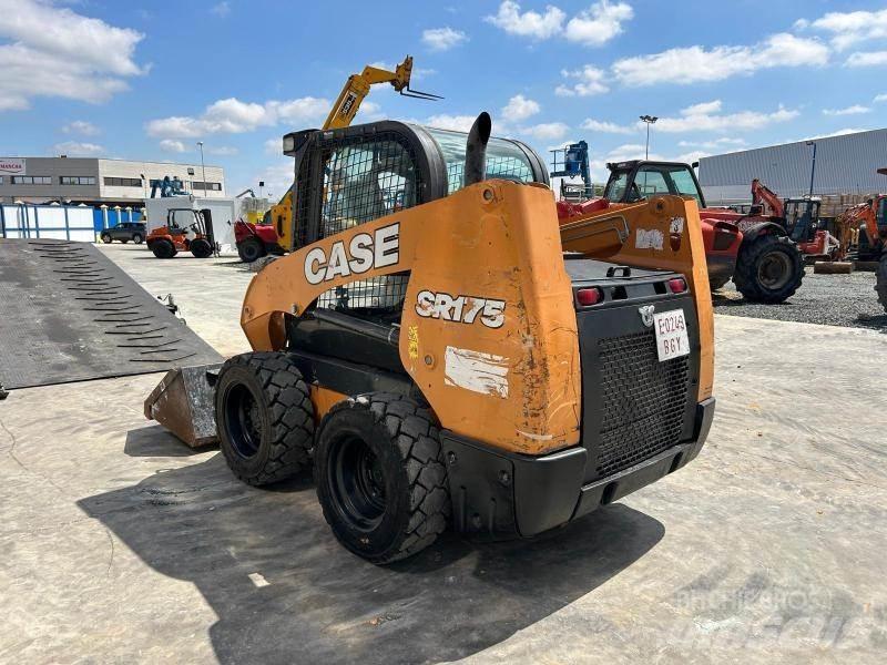 CASE SR175 Мини товарачи