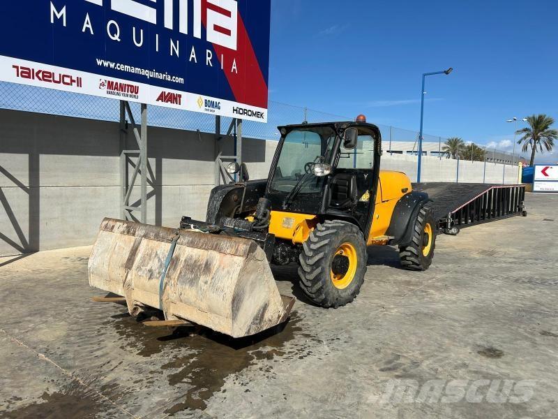 JCB 527-55 Телескопични товарачи