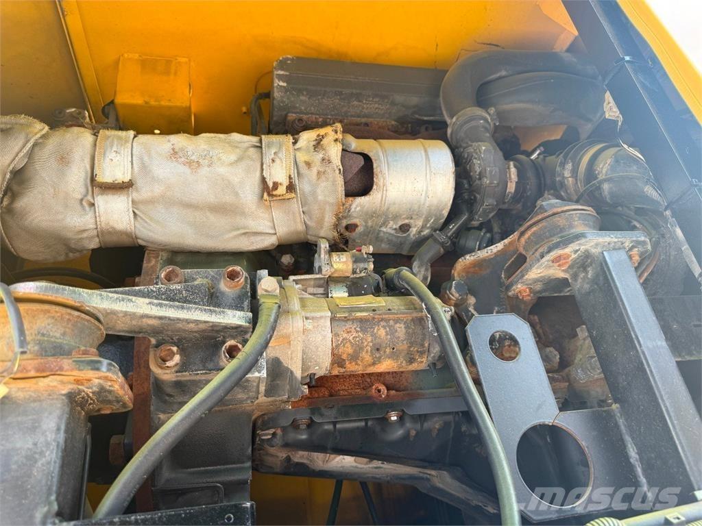 Grove GMK5165 Всъдеходни кранове