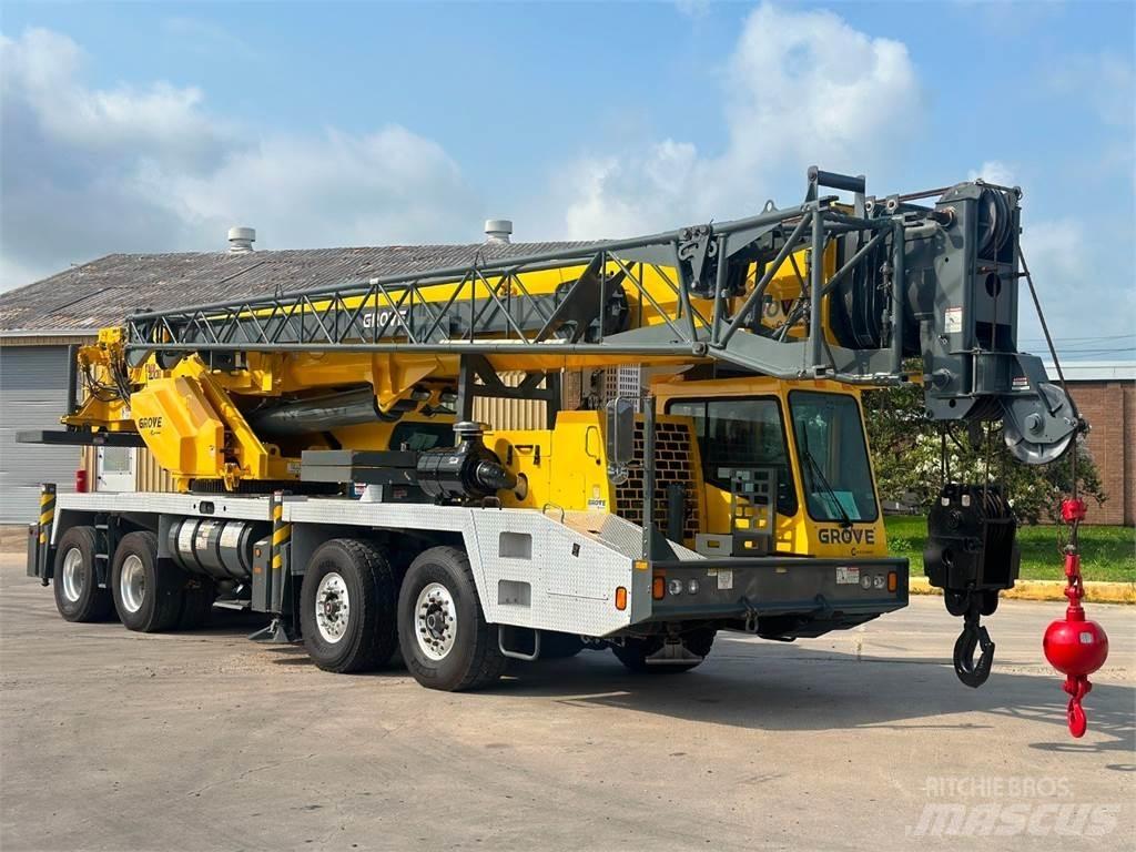 Grove TMS700E Всъдеходни кранове