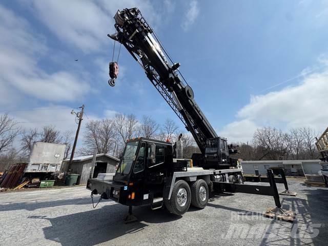 Grove TMS900E Всъдеходни кранове