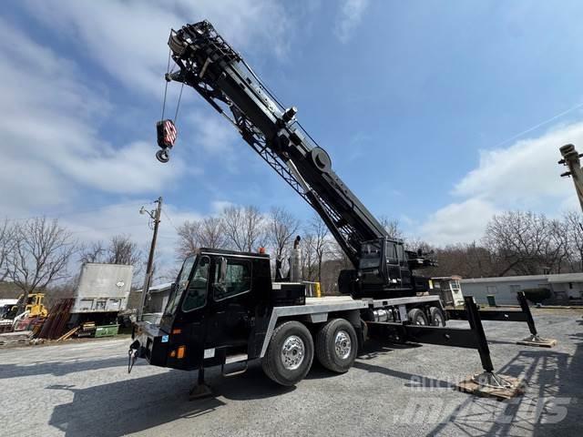 Grove TMS900E Всъдеходни кранове