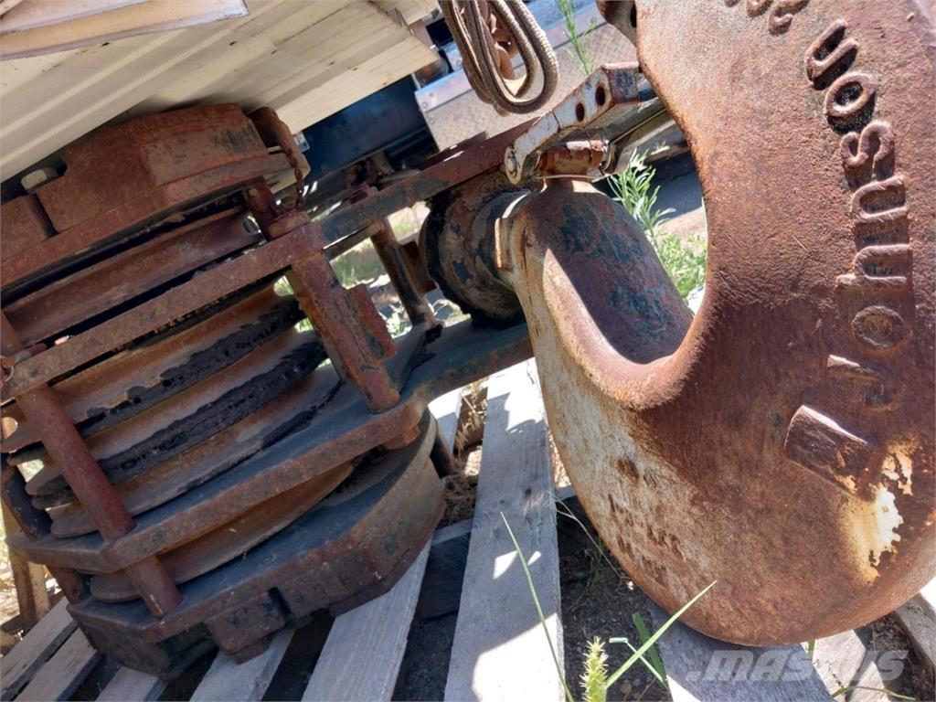  McKissick Части и оборудване за кранове
