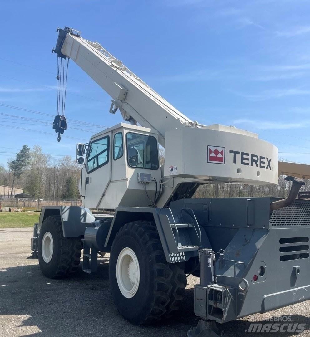 Terex RT 335 Кранове за тежък терен
