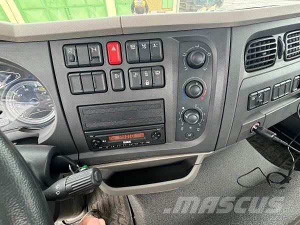 DAF LF 260 FA +(CZ) CTS Камиони с кран с кука