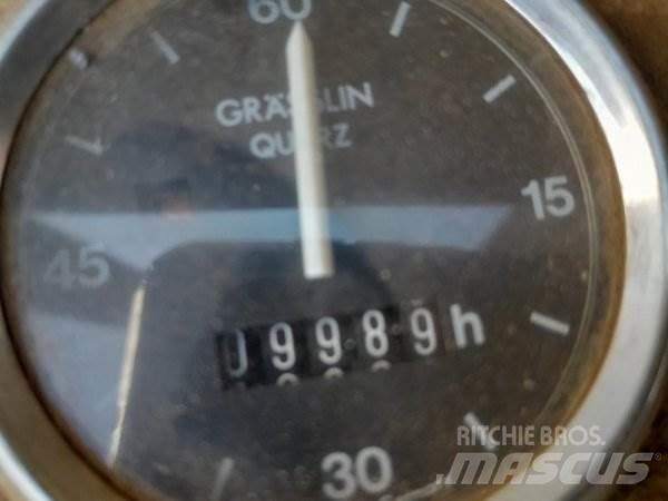 Fuchs 713 Оператори на отпадъци/индустрия
