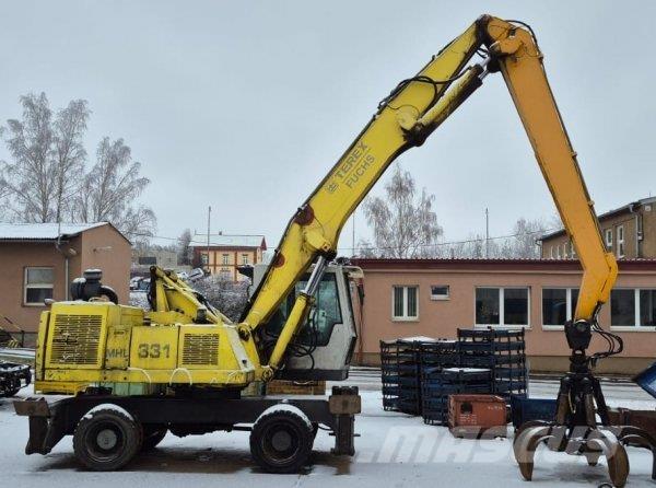 Fuchs MHL 331 Оператори на отпадъци/индустрия
