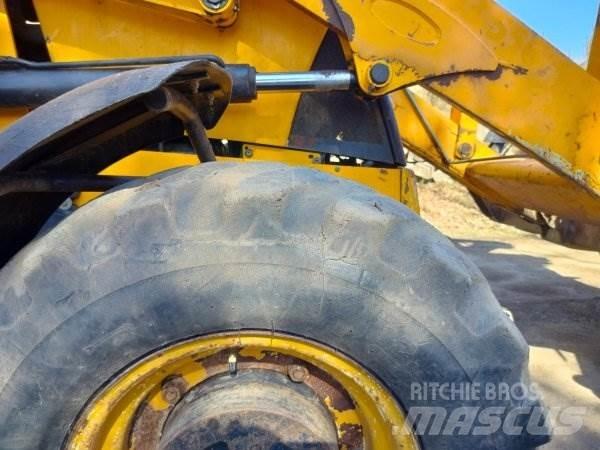 JCB 3 CX Товарач със заден ексватор