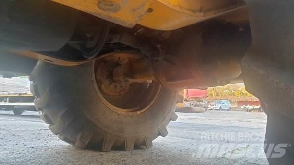 JCB 3 CX turbo Товарач със заден ексватор