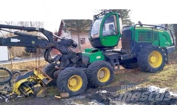 John Deere 1270 E 6W Секачи
