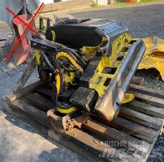 John Deere H 412 Секачи
