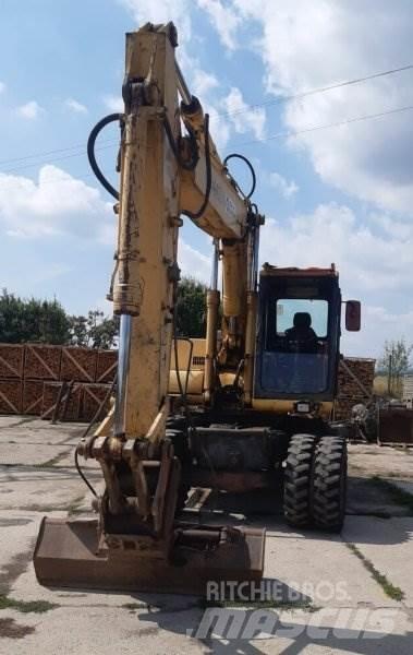 Komatsu PW 170 Колесни екскаватори