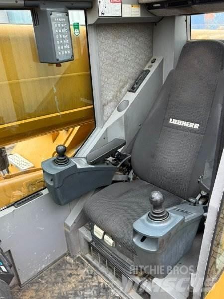 Liebherr 1030-2.1 Автокранове