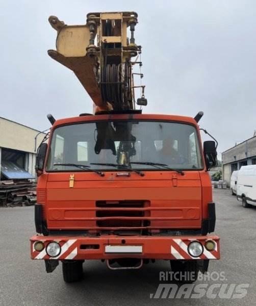 Tatra 815 AD20 T Автокранове