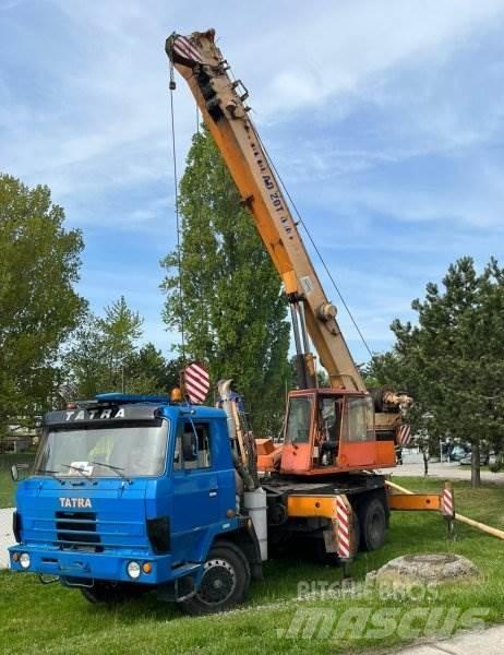 Tatra T815 +(ČKD) AD 20 Автокранове
