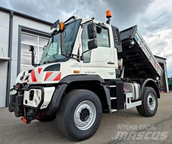 Unimog U 423 Разстилачки на пясък и сол