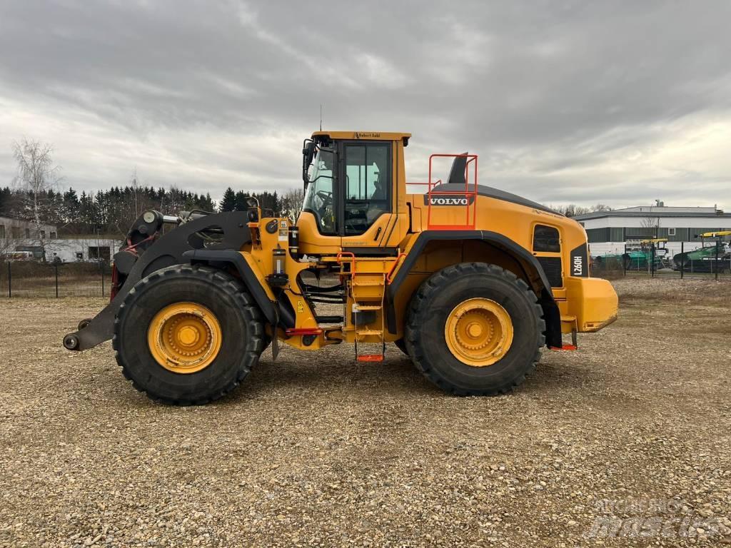 Volvo L 260 H Колесни товарачи