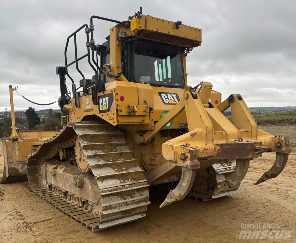 CAT D 6 T LGP Верижни булдозери
