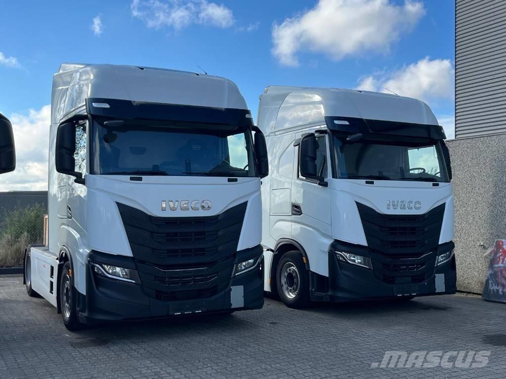 Iveco S-Way AS 440 Влекачи