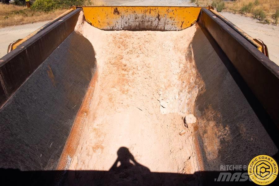DEERE 410E Дъмпери/моторни превозни средства
