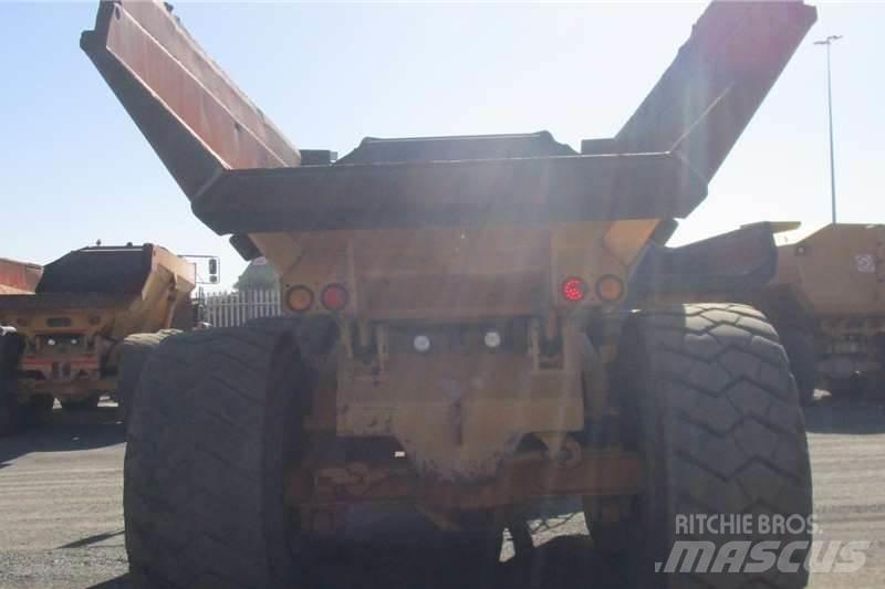 Bell B40D Дъмпери/моторни превозни средства