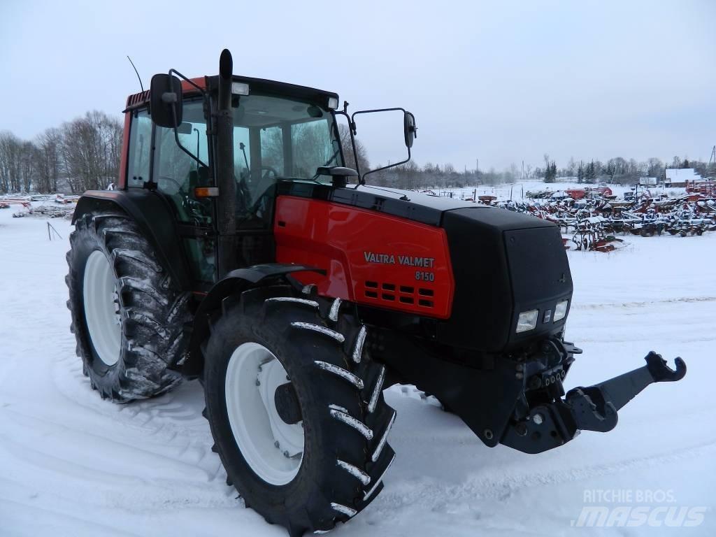 Valtra 8150 Трактори