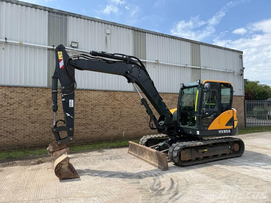 Hyundai HX 85 A Средни екскаватори 7т - 12т