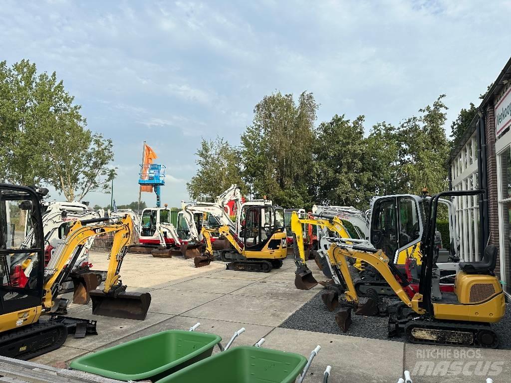 CAT 301.4 C Мини екскаватори < 7 т