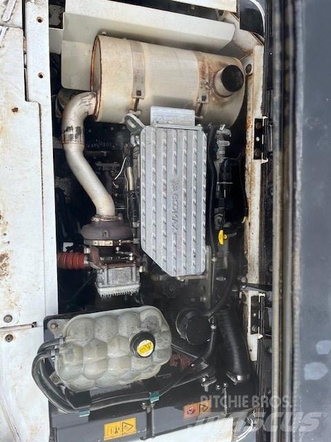 JCB JS145LCD Верижен екскаватор