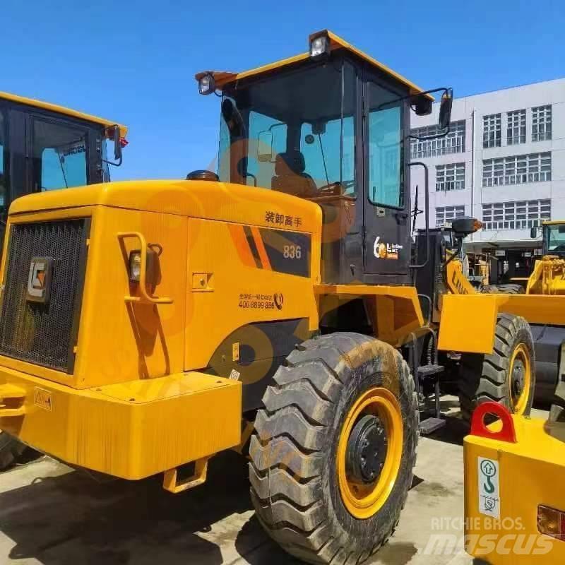 LiuGong 836 Колесни товарачи