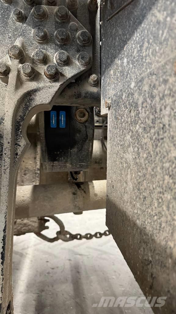 Prinoth Panther T14R Верижни дъмпери