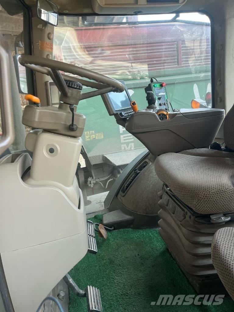 John Deere 7230 R Трактори