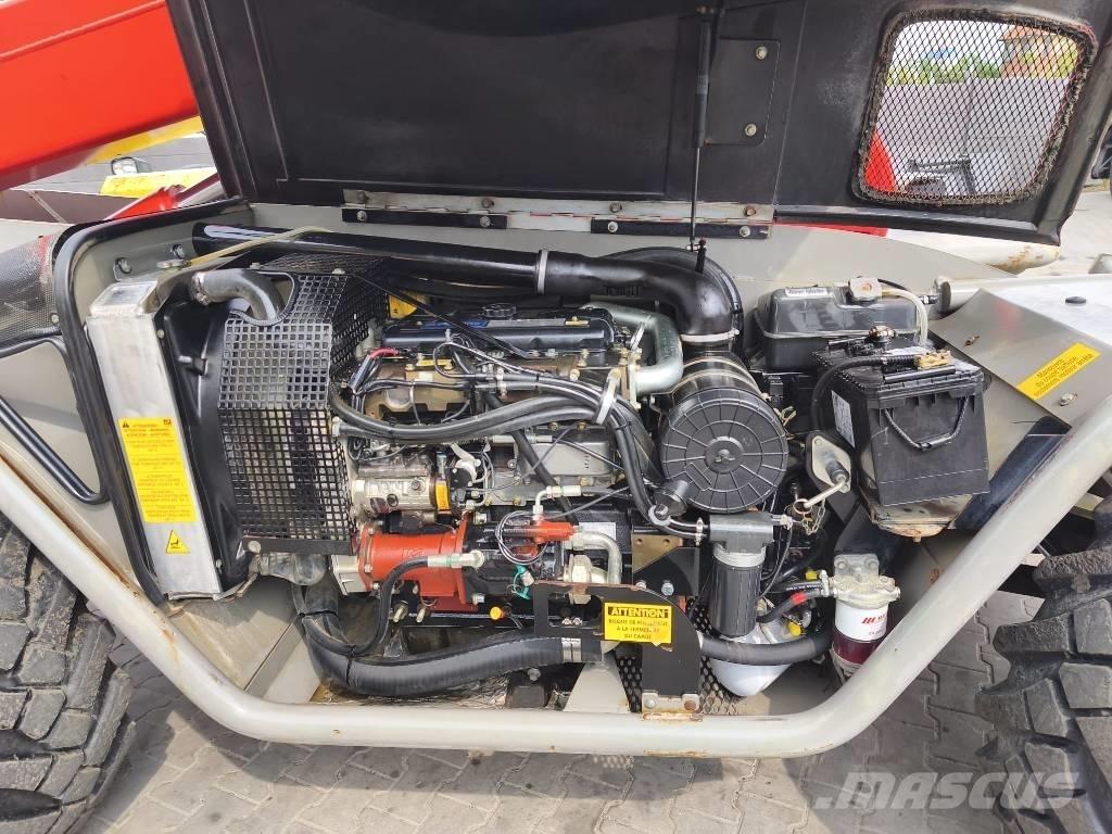 Merlo P38.14LOX Телескопични товарачи