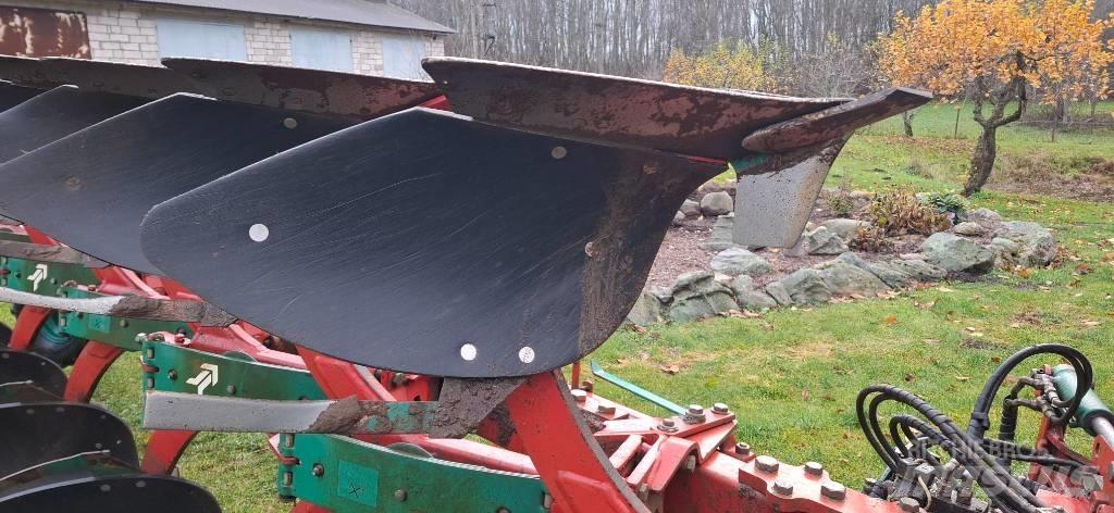 Kverneland Ecomat Реверсивни плугове