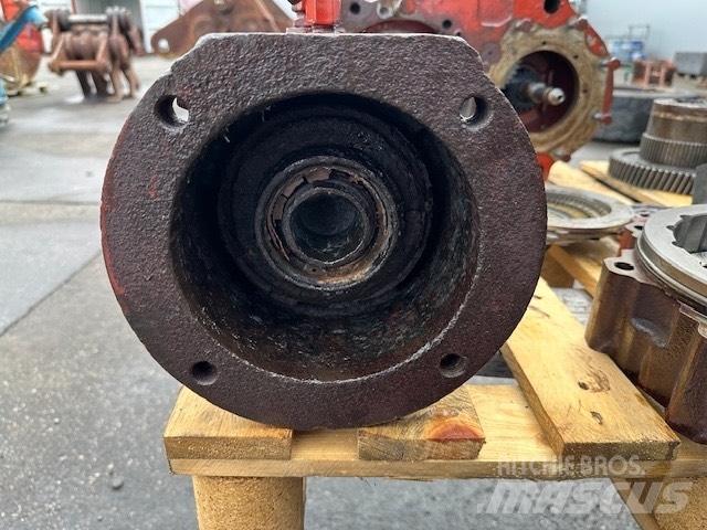 ZF 2AVG100 Предаване