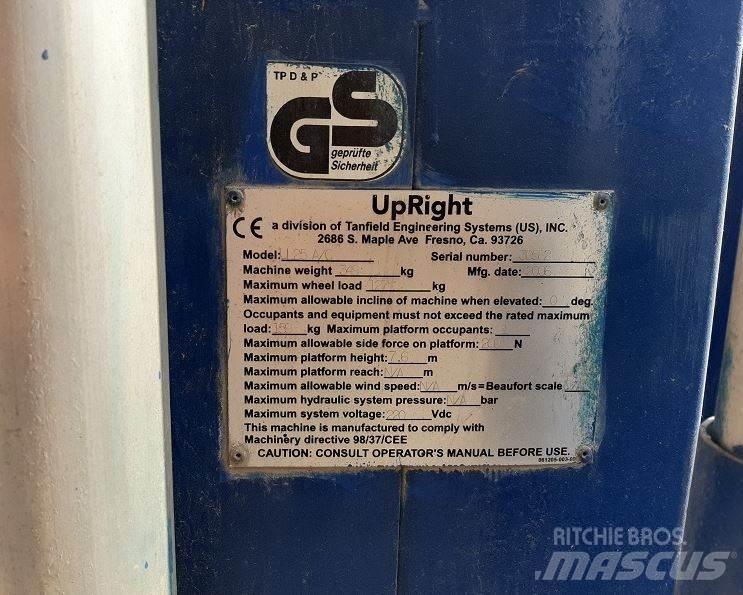 UpRight UL25AC Други вишки и платформи