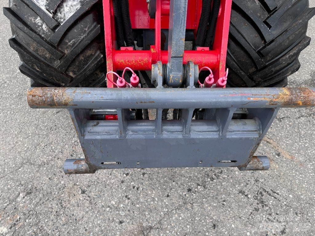 VM Loader 1040 LX Многофункционални товарачи