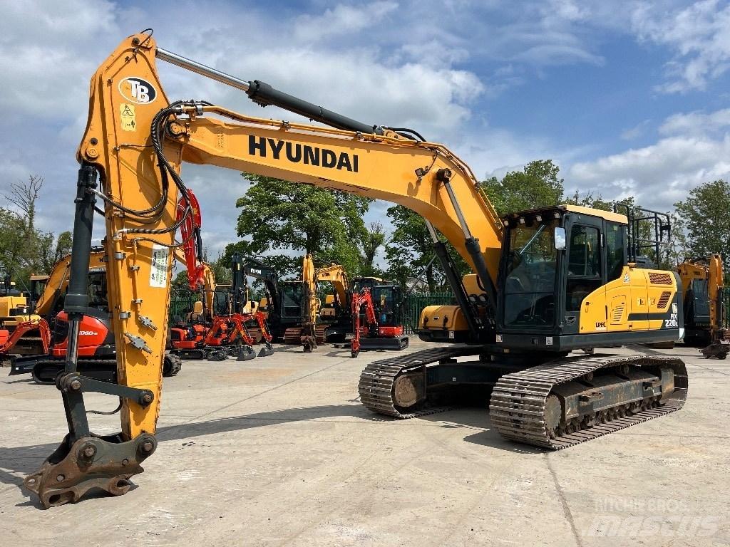 Hyundai HX 220 L Верижен екскаватор
