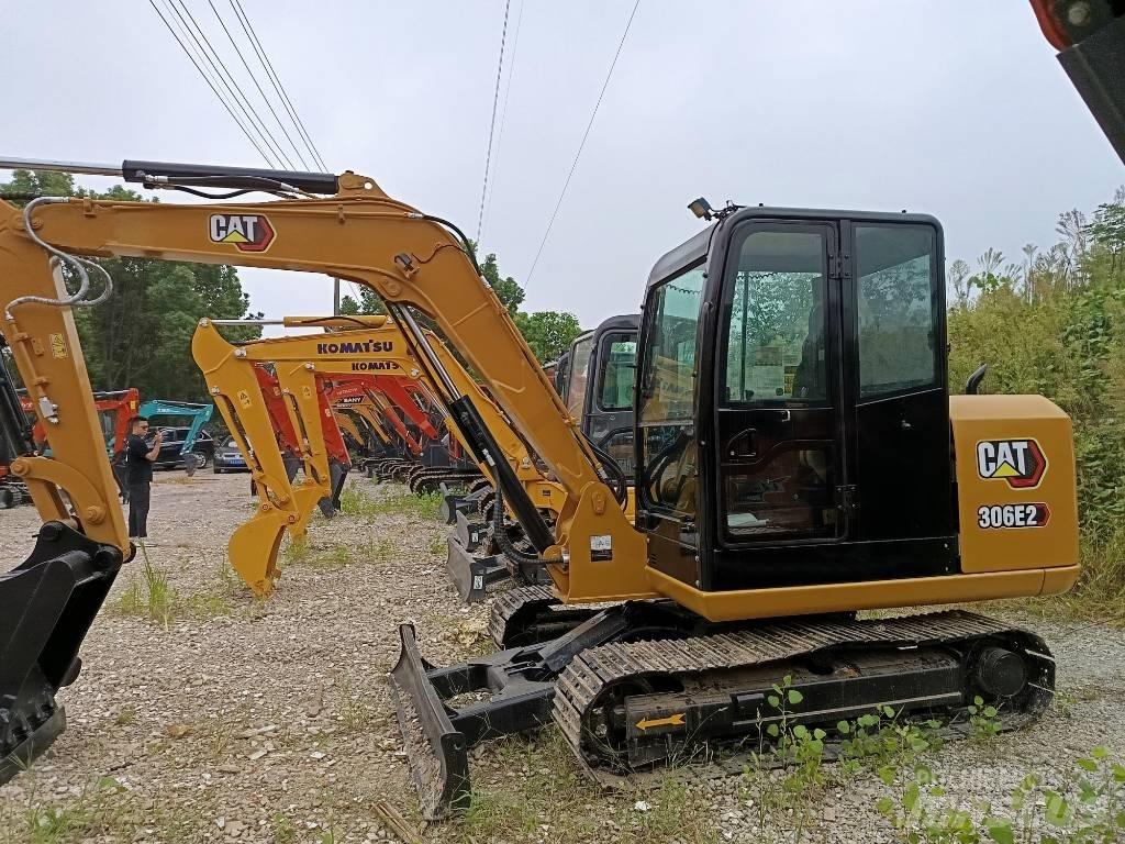 CAT 306 E2 Мини екскаватори < 7 т