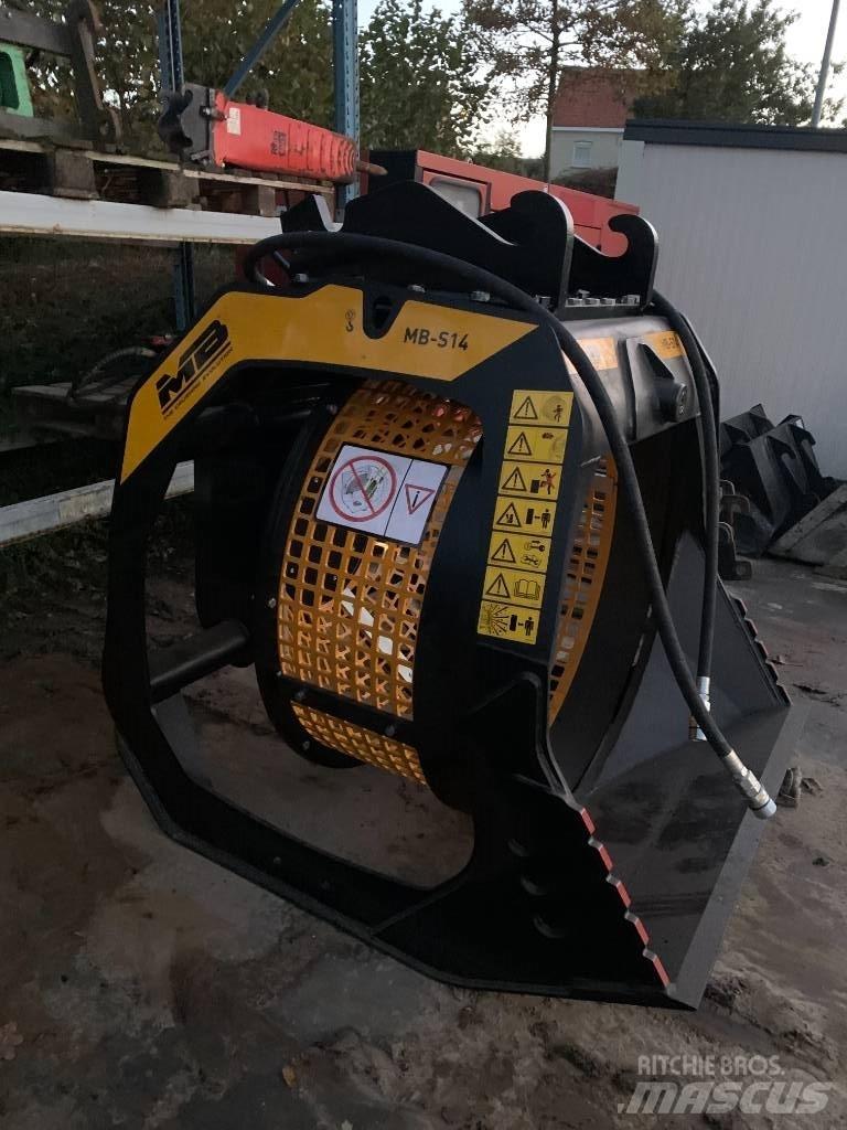 Pladdet MB-S14 S4 Други компоненти