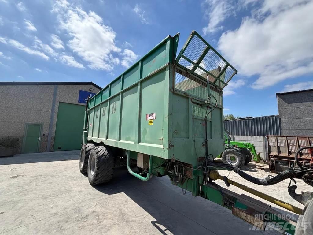 OVA LB65275T Самоходни фуражири